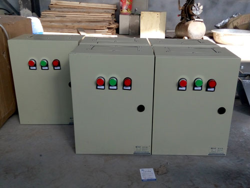 自動喂料系統(tǒng)控制箱 自動喂料系統(tǒng)控制箱